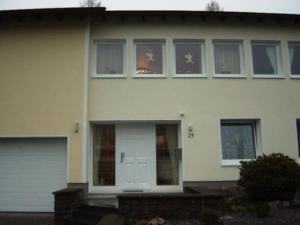Haustür WV mit 2 Seitenteilen und PaX-Fenster