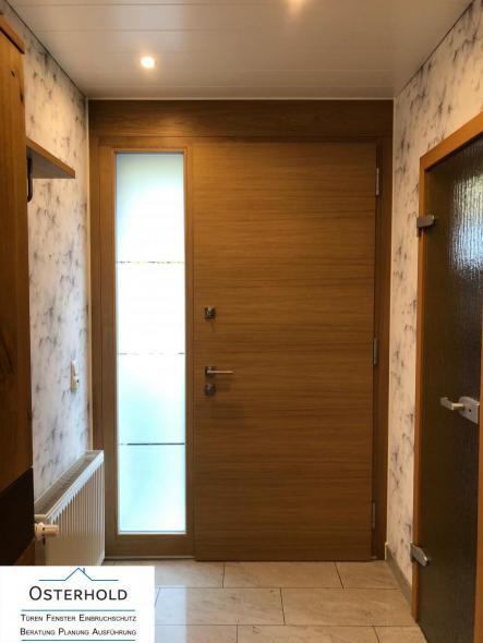 Holzhaustür PaXentrée mit Seitenteil